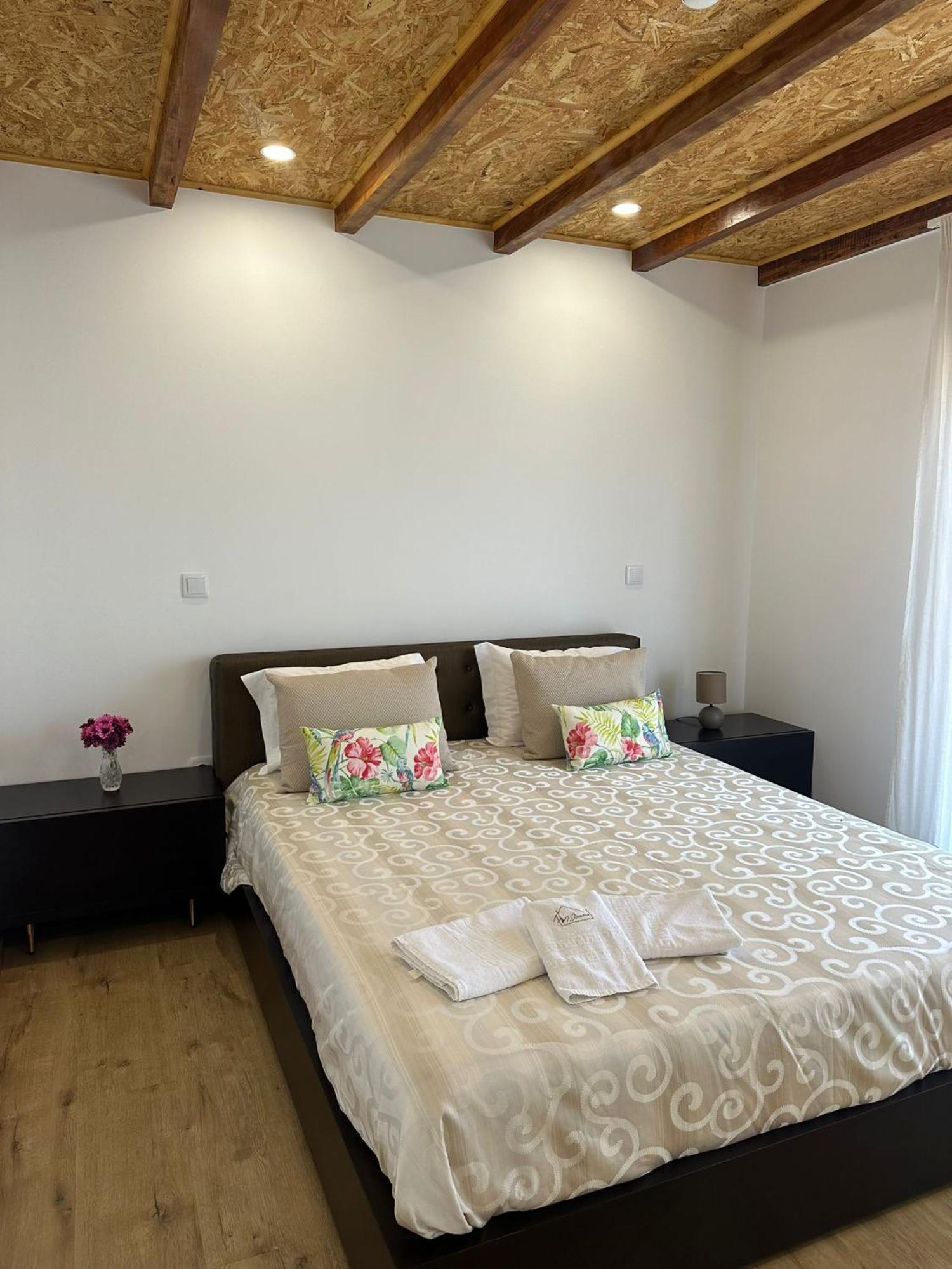 Guest House Mj Повуа-ди-Варзин Экстерьер фото